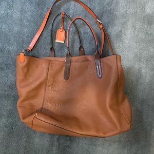 Like new Cole Haan shoulder bag